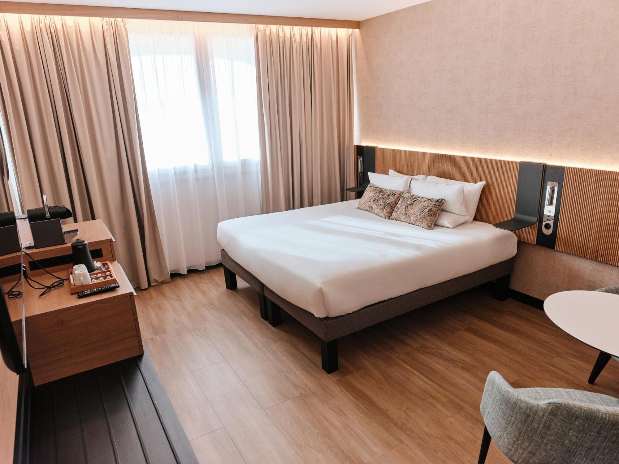 โนโวเทล มงเปลิเยร์ Hotel มงต์เปอลิเยร์ ภายนอก รูปภาพ